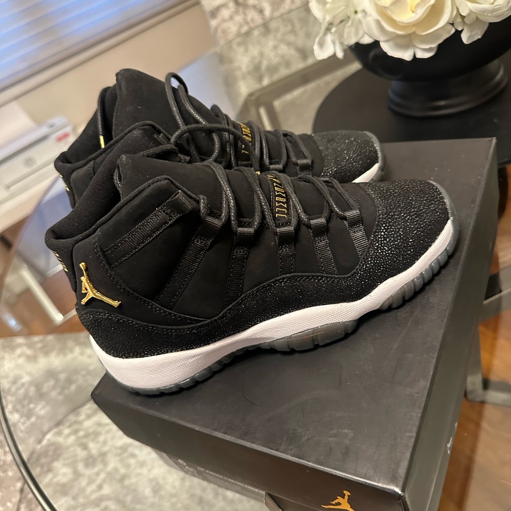 Brand New Never Worn Air Jordan 11 Retro Prem HC !!